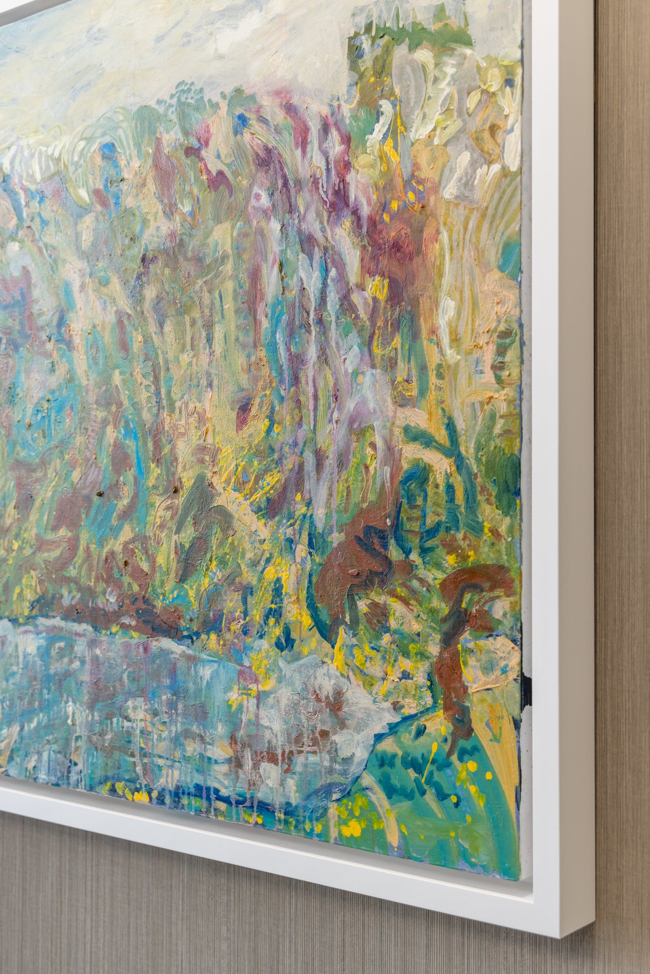 Contemporary abstract artwork by Sammi Mak installed in Hong Kong AIA Client Centre curated by The Picturesque.